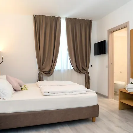 Dal Pez Hotel *